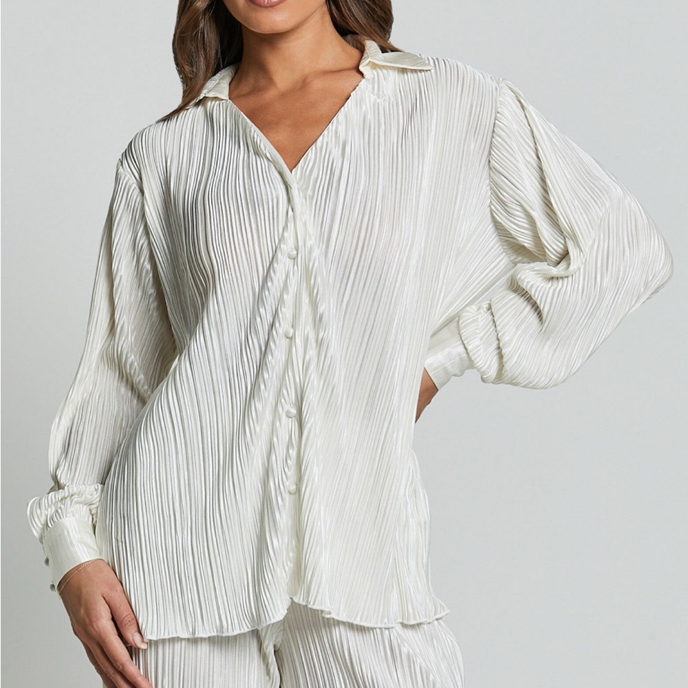 SHOWPO Beca Pleated Plisse Women's Top